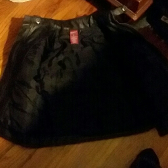 Jacket - Picture 3 of 4